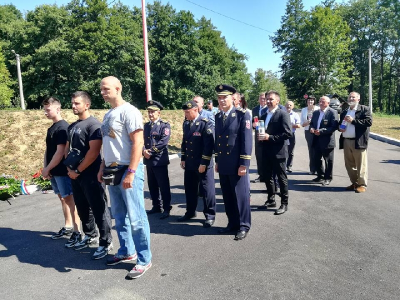 U Rizvanuši obilježen Dan sjećanja