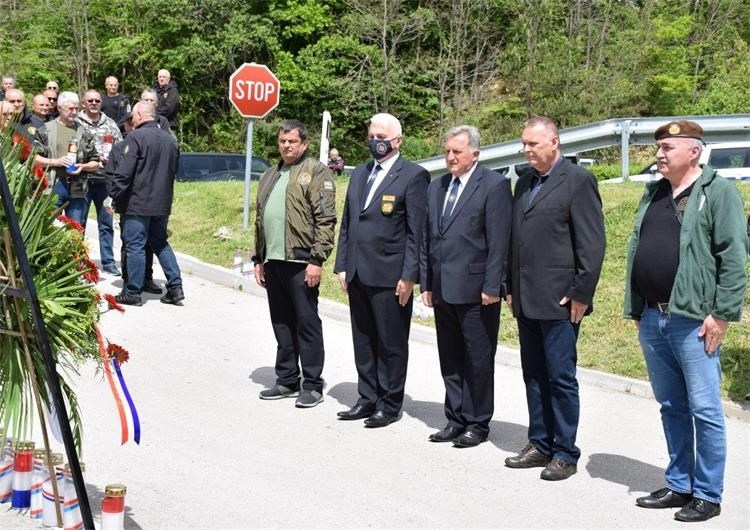 U Rizvanuši odana počast Velebitskim junacima