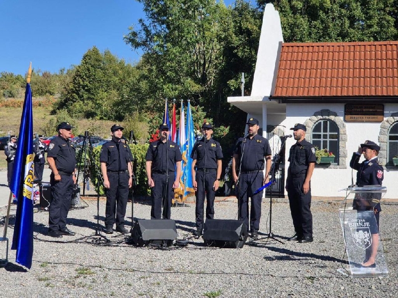 U Žutoj Lokvi svečano obilježena 35. godišnjica pogibije 4 policijska službenika