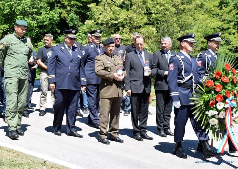 Dan sjećanja - Vi s Velebita stanite u prvi red za raj, jer pakao ste već prošli