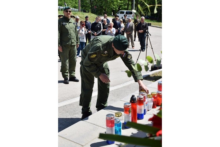 U Rizvanuši obilježen Dan sjećanja na Velebitske junake
