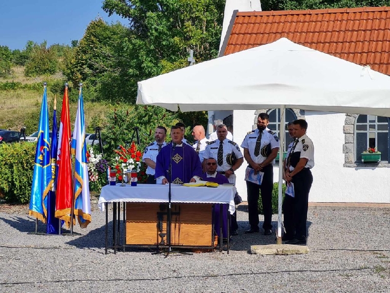 U Žutoj Lokvi obilježena 32. godišnjica pogibije četvorice policijskih službenika