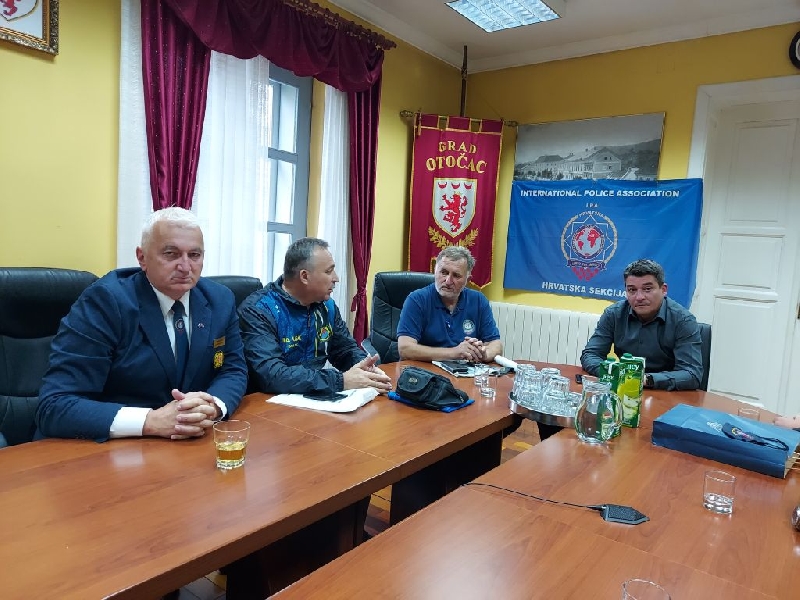 Gradonačelnik Otočca primio predsjednika IPA Hrvatske sekcije sa suradnicima 